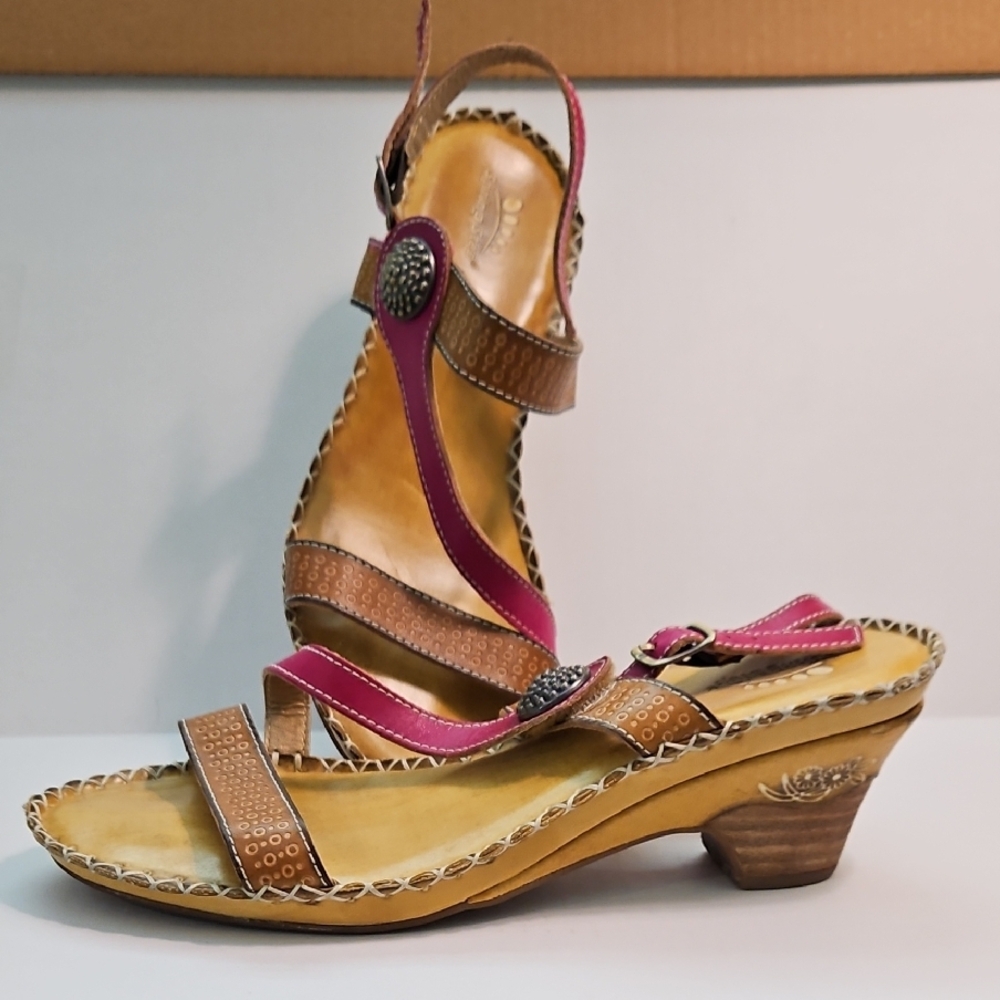 Spring Step Stylish Brown and Pink Women's Sandals